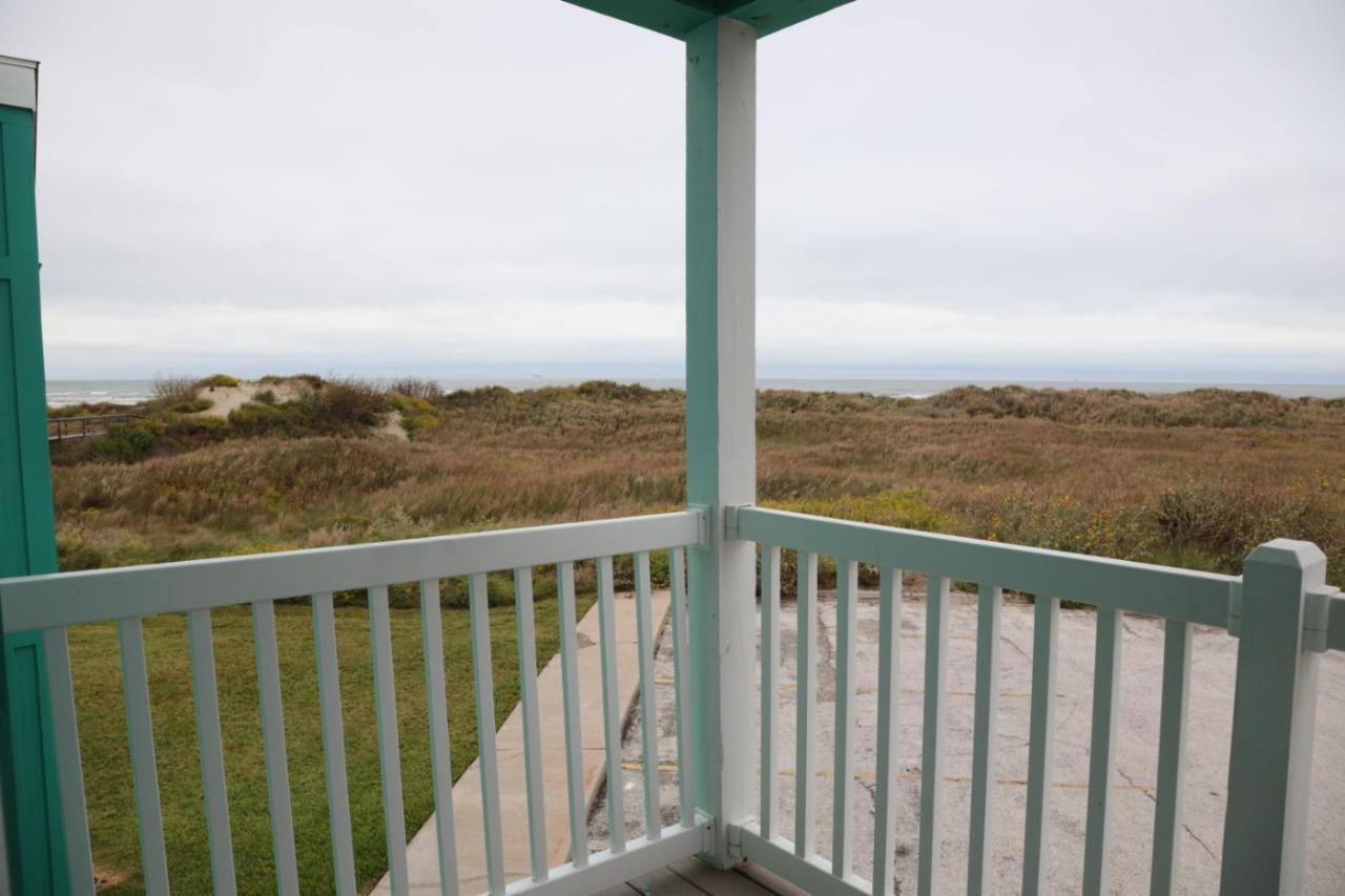 Executive Keys Condominiums On The Beach Port Aransas Exterior photo
