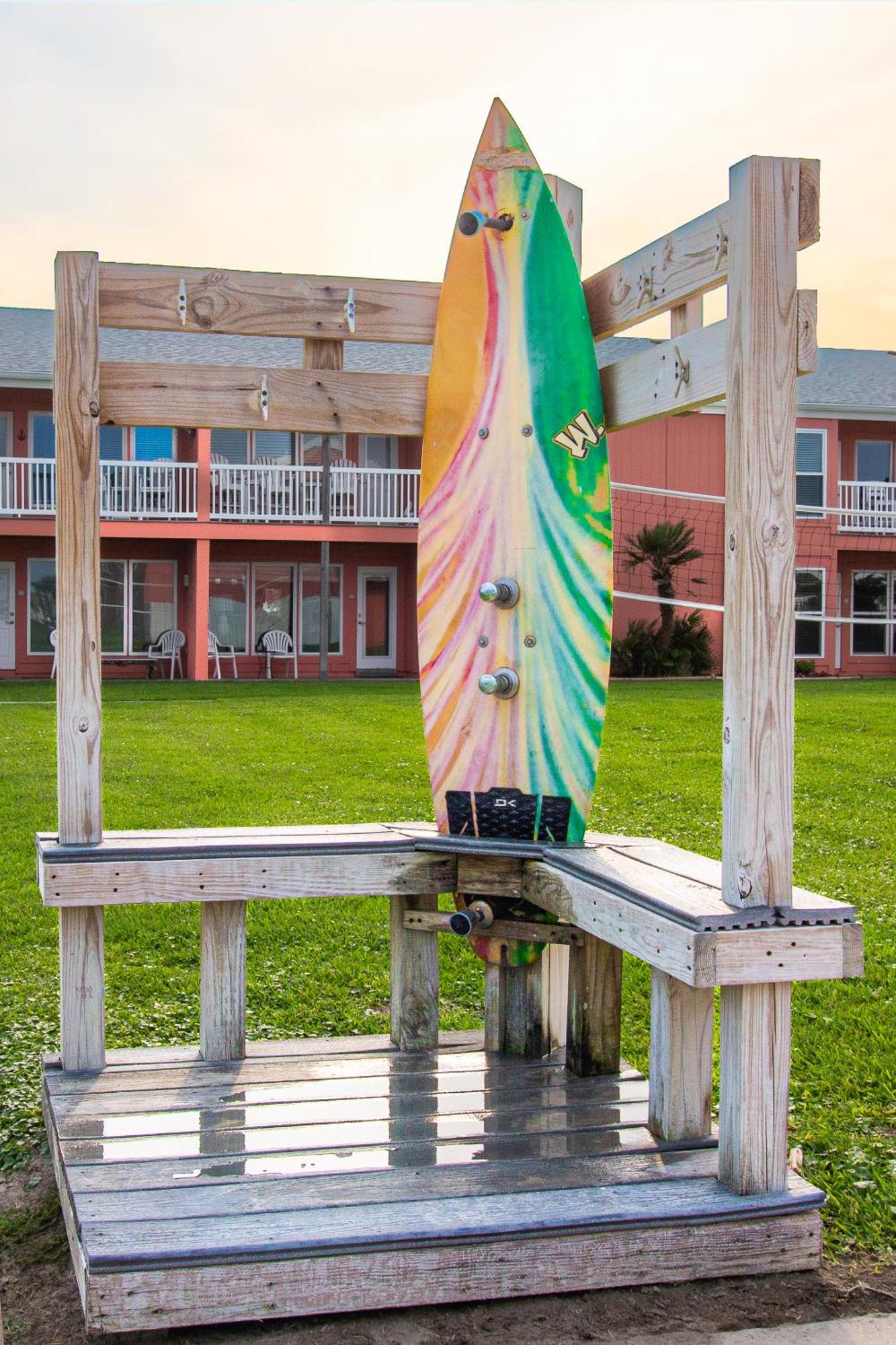 Executive Keys Condominiums On The Beach Port Aransas Exterior photo