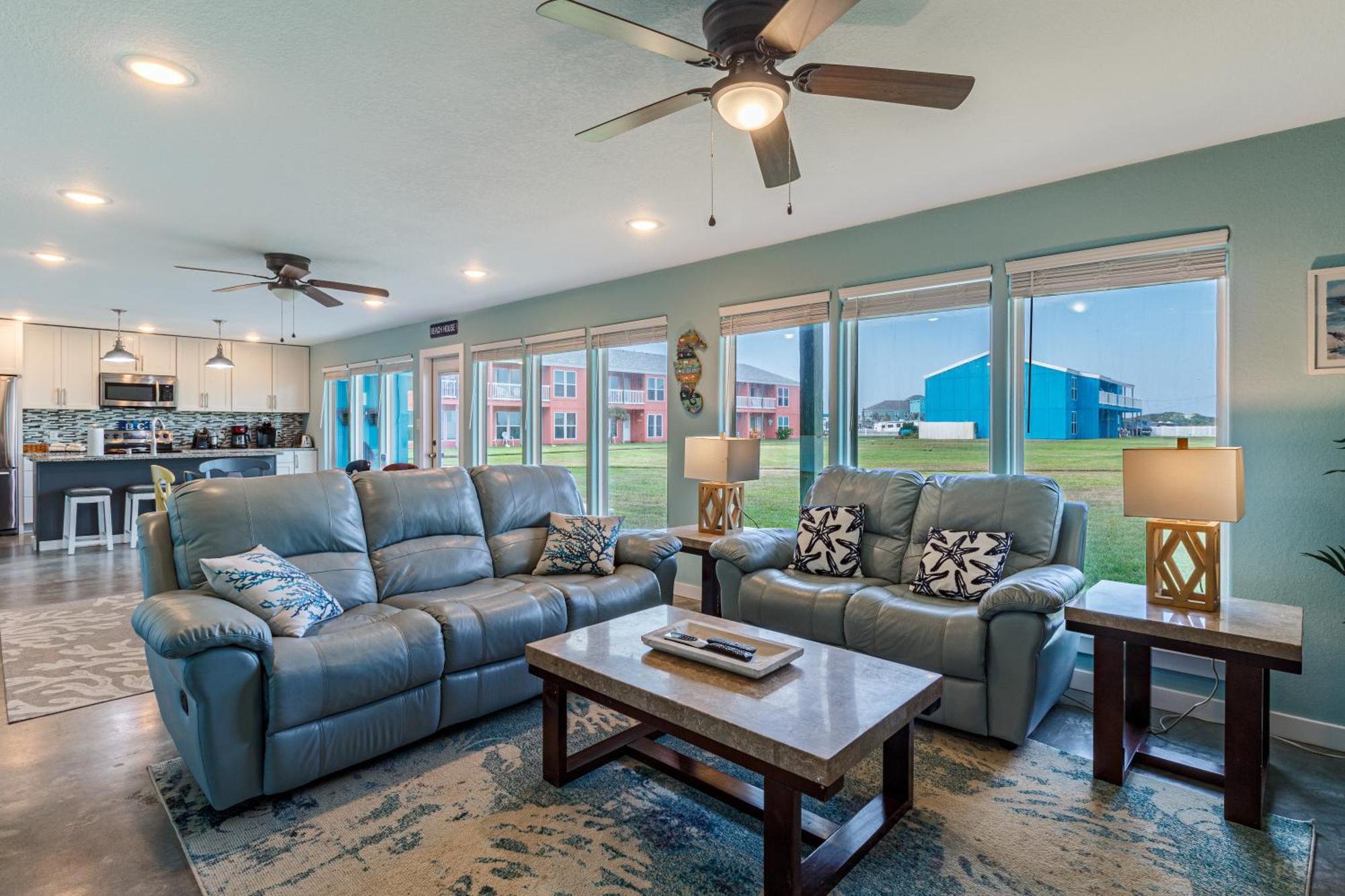 Executive Keys Condominiums On The Beach Port Aransas Exterior photo